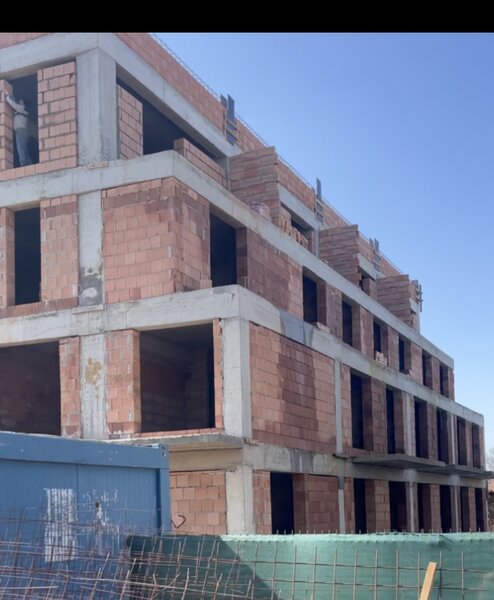 Titan sector 3, TVA inclus 40 Apart,Terasa 9.94mp, bloc nou